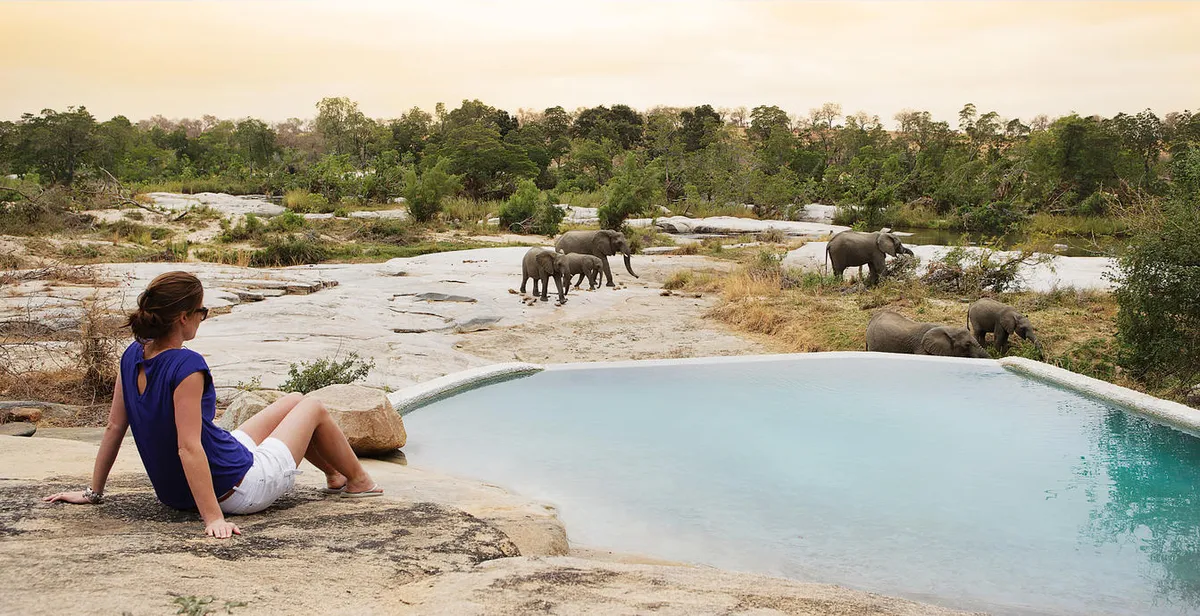 2Take a Dip In a Private Plunge Pool
