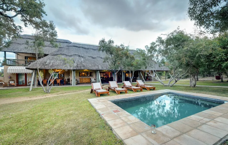 TINTSWALO MANOR HOUSE